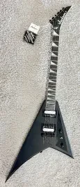 Jackson JS Series Rhoads String Thru JS32T Satin Black Electric Guitar  - Demo
