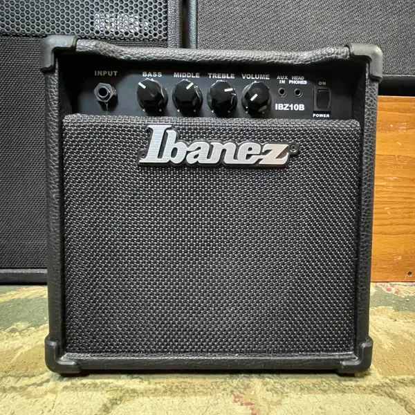 Комбоусилитель для бас-гитары Ibanez IBZ10G Black China 2010's