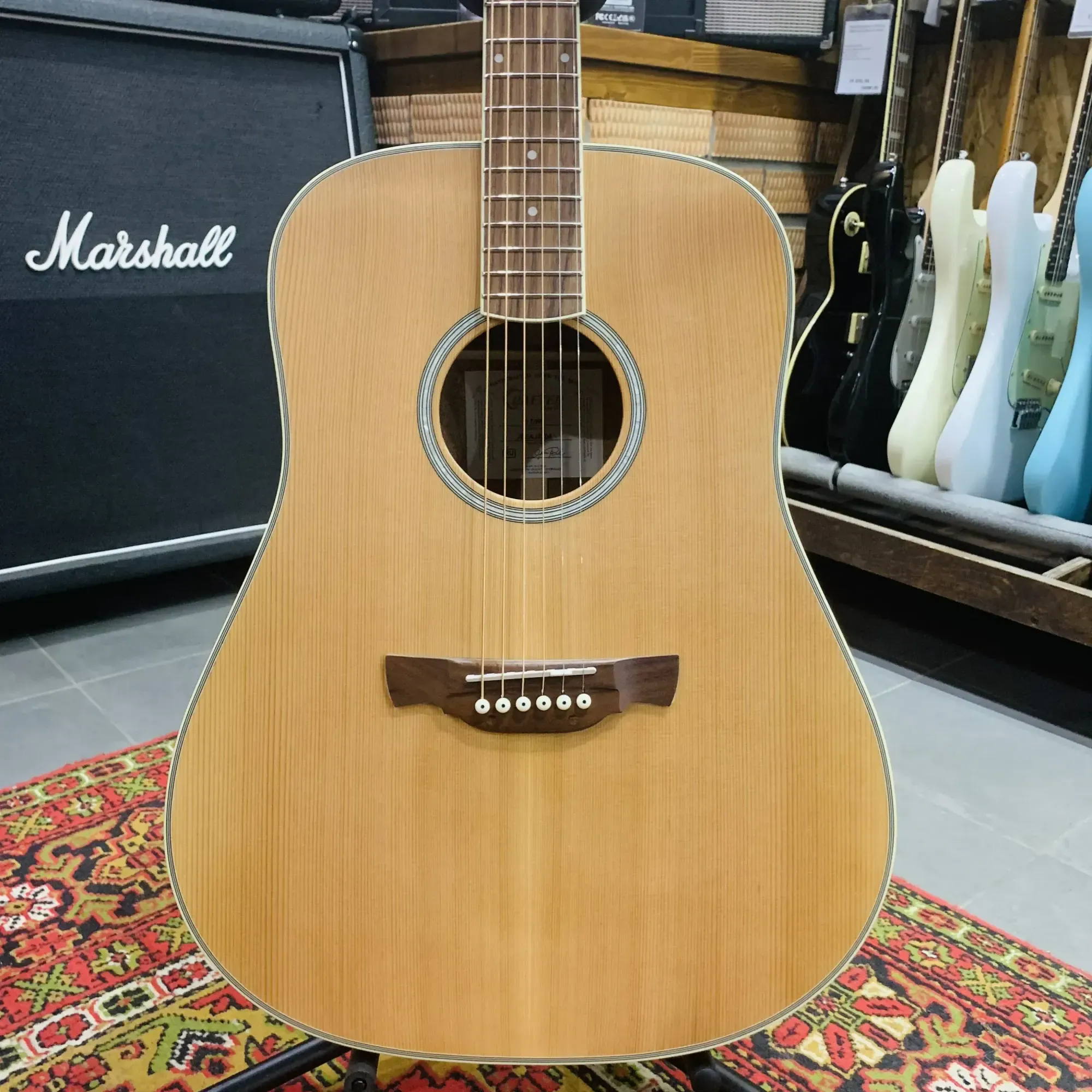 Б/У Акустическая гитара Crafter D-7 Dreadnought, глянцевый натуральный, с чехлом