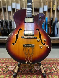 Электрогитара полуакустическая Yamaha AE1200S HH Archtop Sunburst w/Case Japan 1985