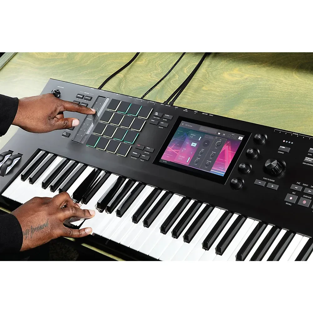 Изображение №6