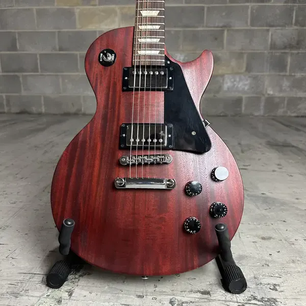 Электрогитара Gibson Les Paul Studio Faded Worn Cherry w/OHSC 2008 USA