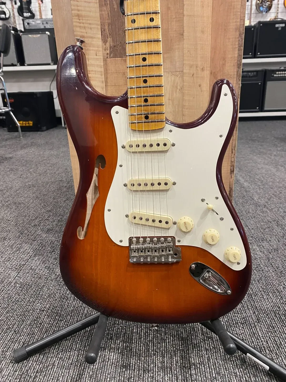 Электрогитара Fender Custom Shop Postmodern Stratocaster Journeyman Relic Violin Burst