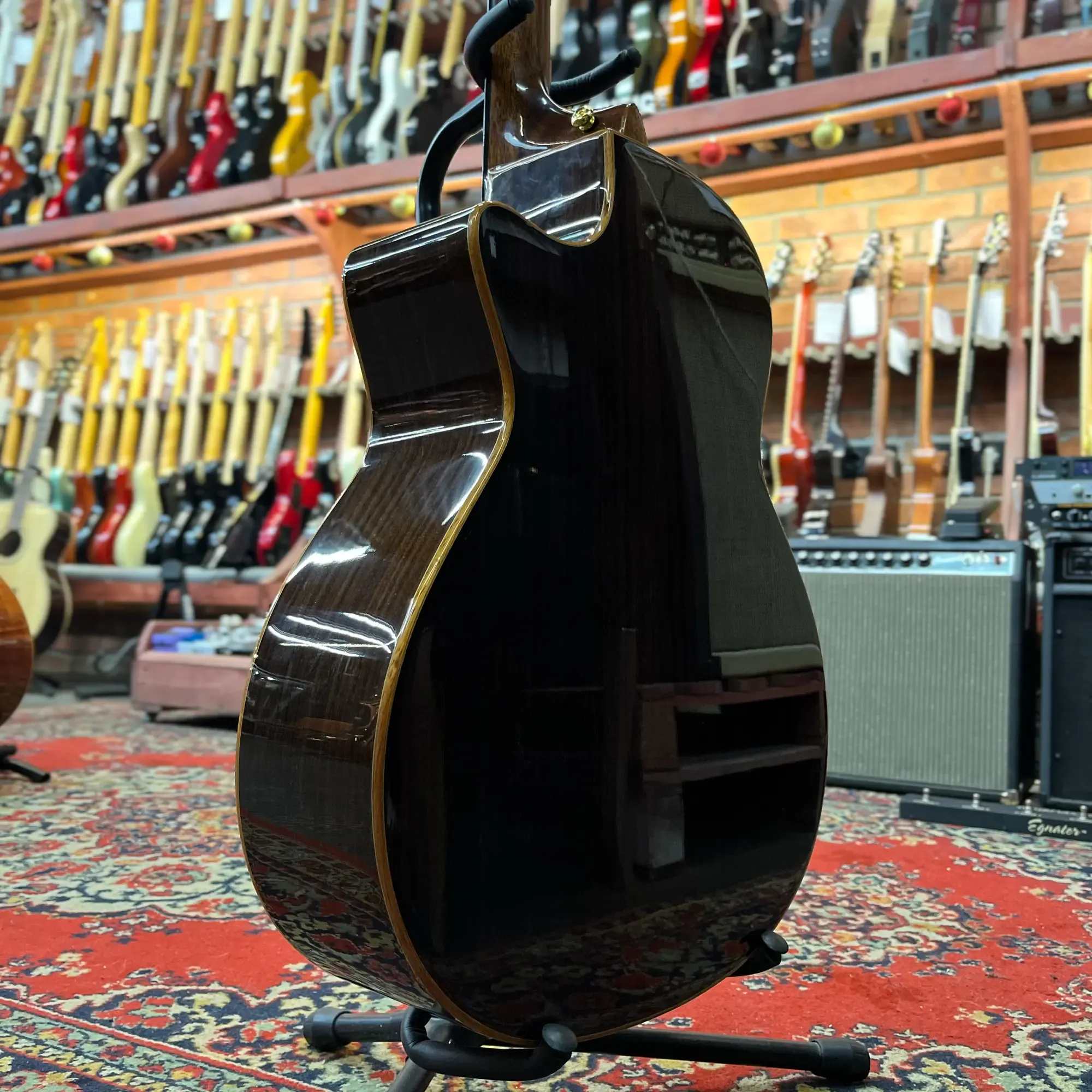 Изображение №6