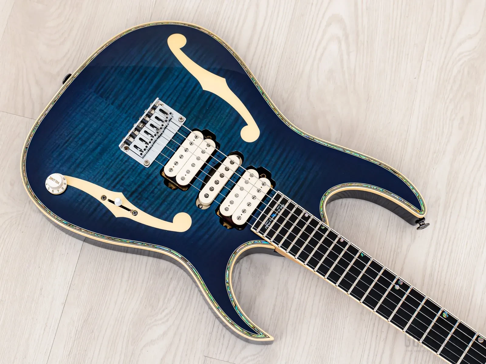 Изображение №8