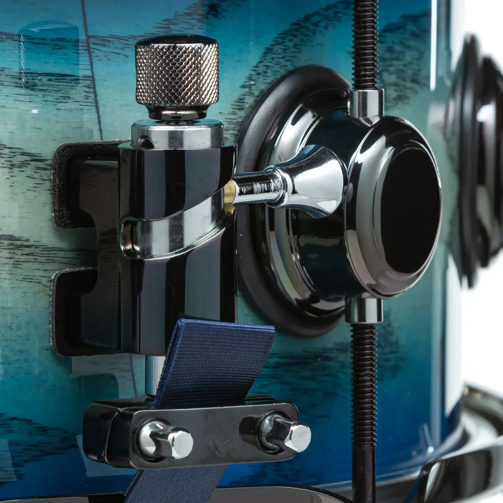 Изображение №6