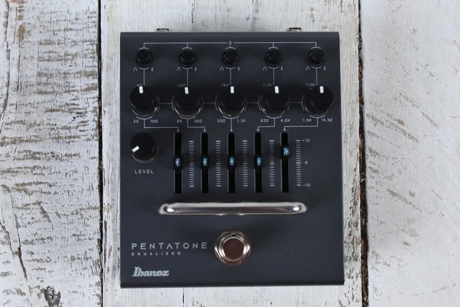 Ibanez PTEQ Pentatone Parametric EQ Pedal Electric Guitar EQ Effects Pedal