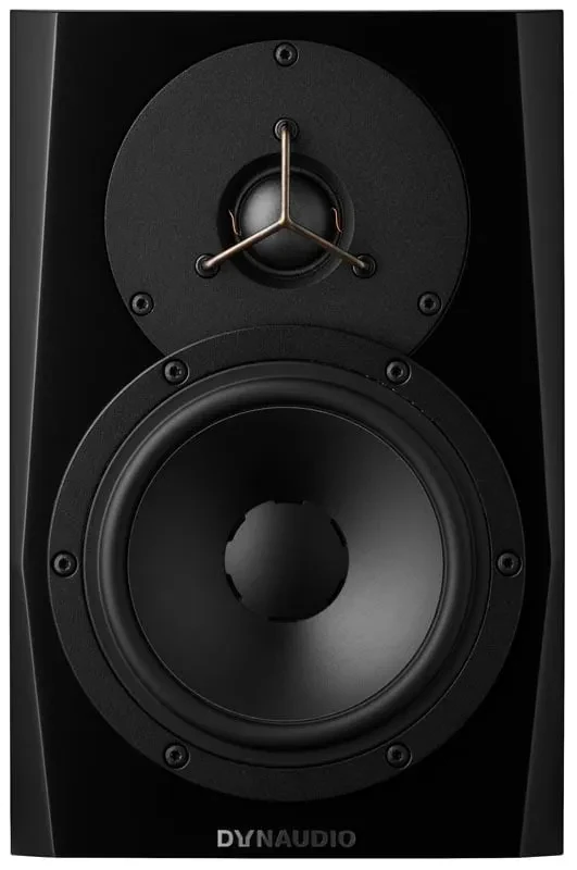Активный студийный монитор Dynaudio LYD 5 B/B активный, 2-полосный, 5", 1.1", 2x50 Вт, XLR/RCA, черный