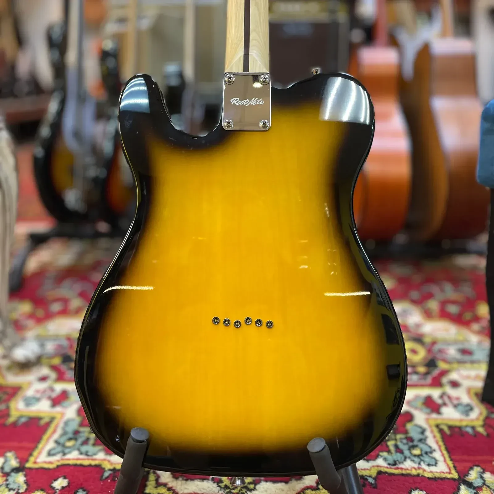 Изображение №11