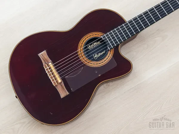 1997 Gibson Chet Atkins CE Classical Acoustic Electric Guitar w/ Case