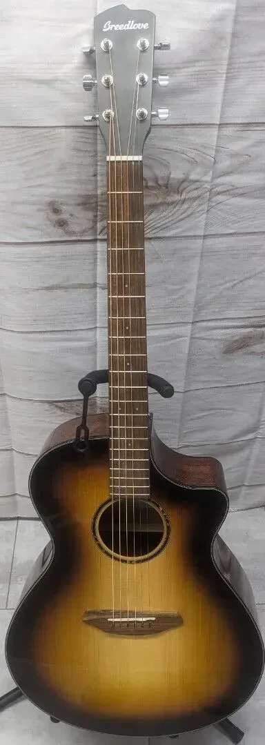 Электроакустическая гитара Breedlove Discovery S CE Edgeburst