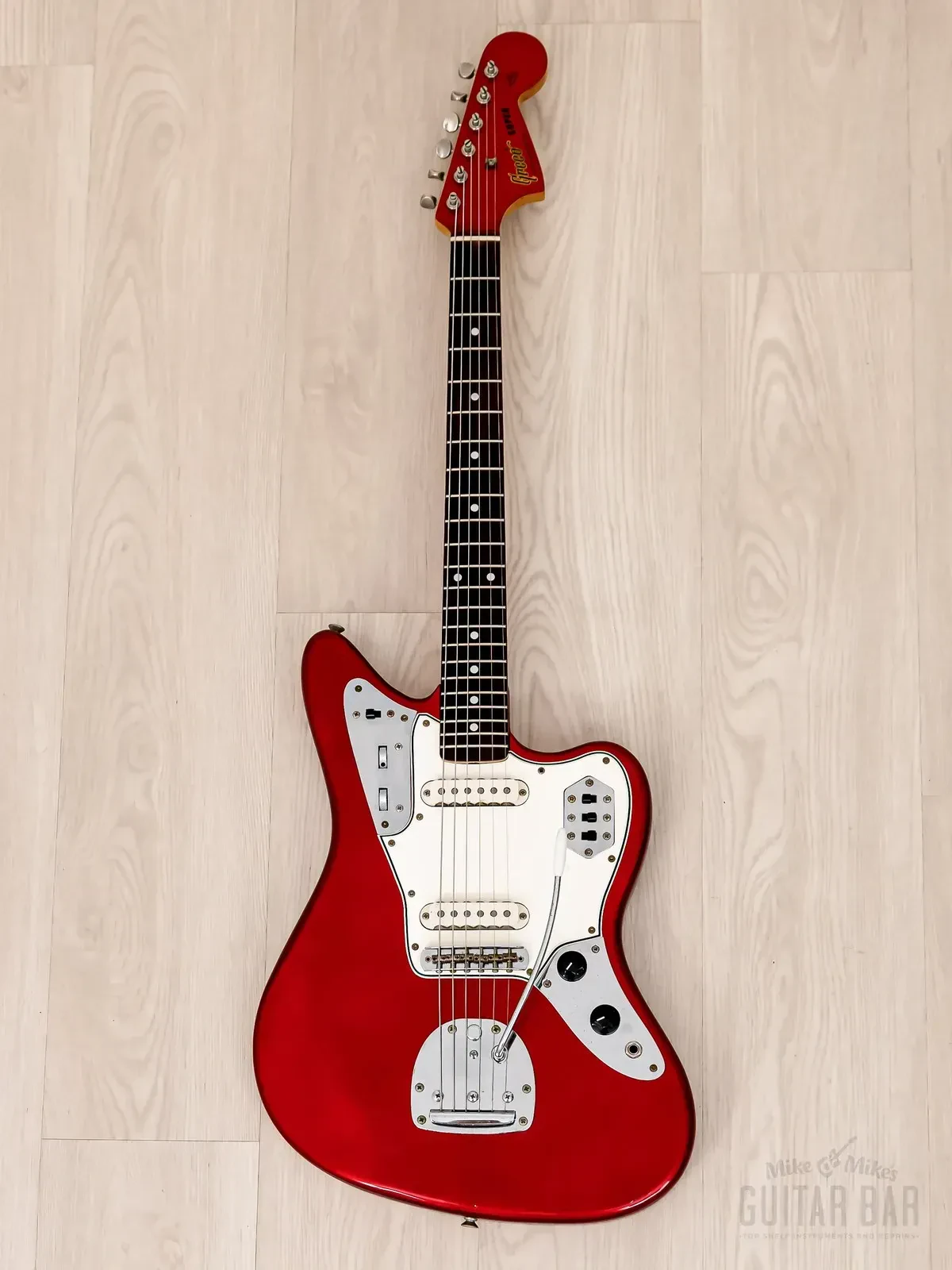 Электрогитара Greco JG700 Jaguar Super Real SS Candy Apple Red w/case Japan 1980