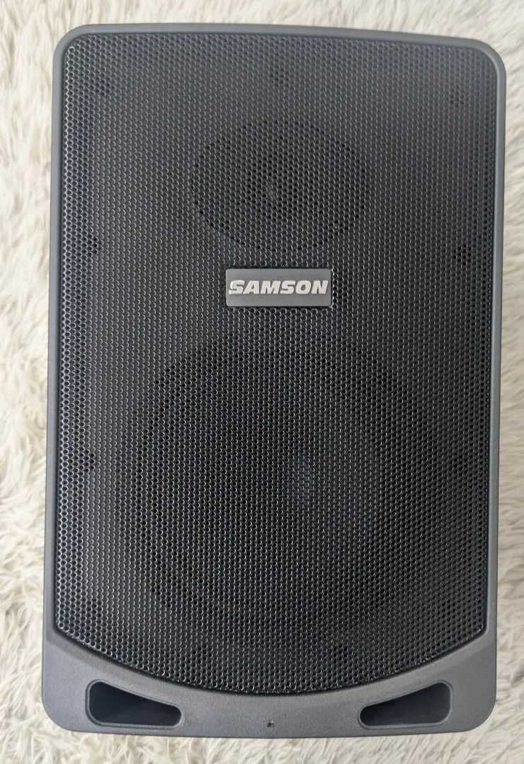Б/У Портативная акустическая система Samson Expedition XP106 аккумуляторная, Bluetooth, с микрофоном