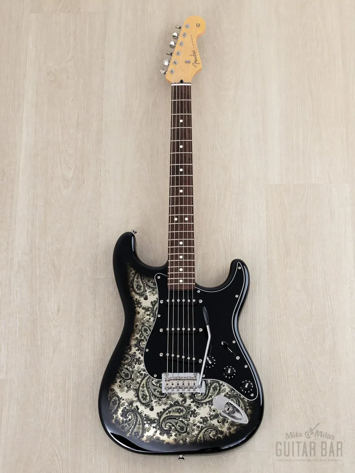 Электрогитара Fender Stratocaster 1 of 30 Limited SSS Black Paisley w/gigbag Japan 2020