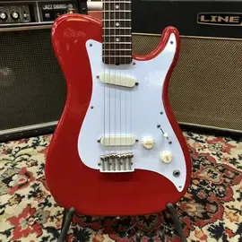 Электрогитара Fender Bullet Deluxe SS Torino Red w/case USA 1980s