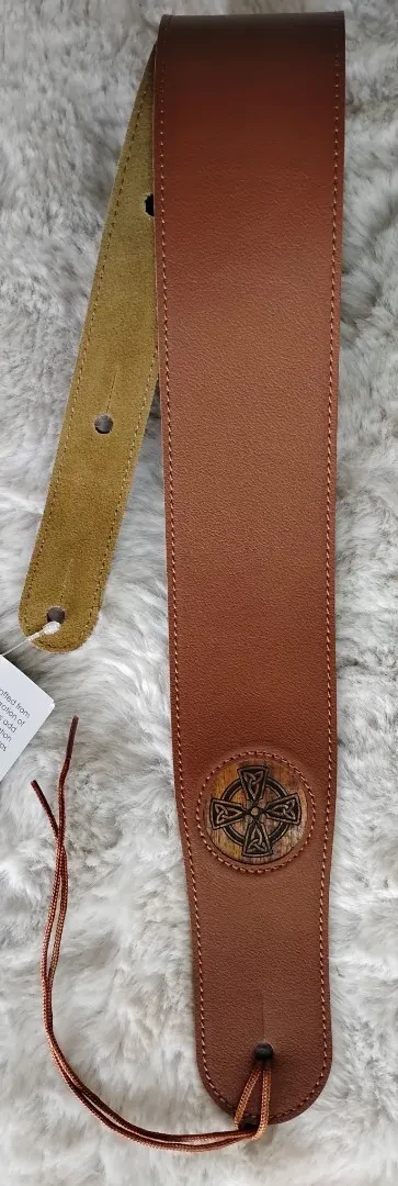 Ремень для гитары Thalia SBRCC-HK кожа, коричневый, инкрустация Hawaiian Koa Celtic Cross
