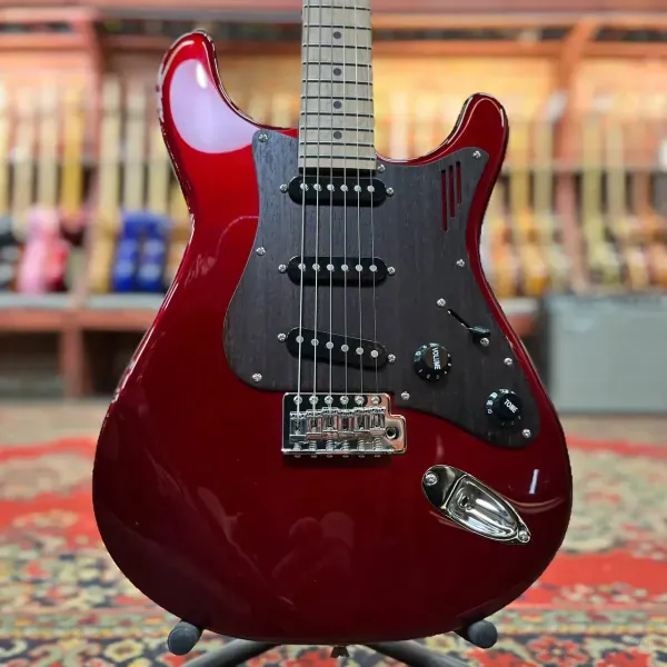 Электрогитара Magneto US-1200 MC/CAR Sonnet Standard Stratocaster SSS Candy Red