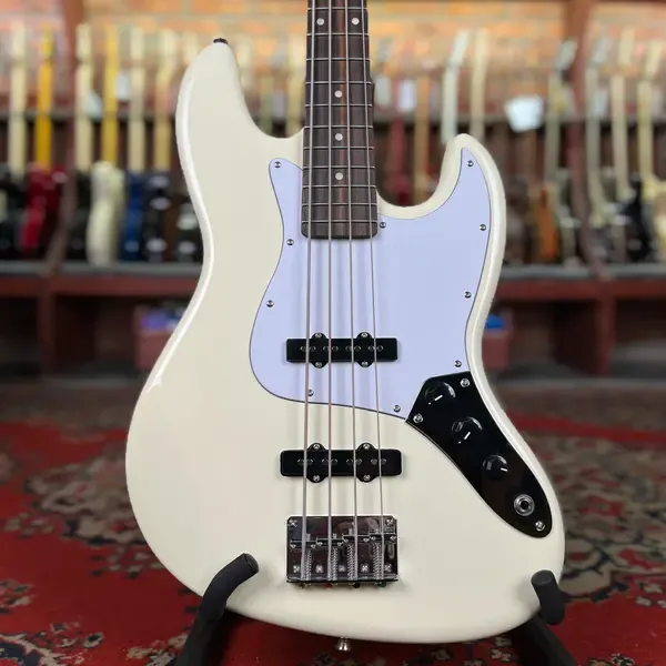 Бас-гитара DeMarco DMJB Jazz Bass White