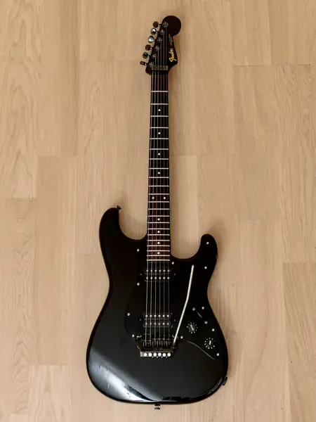 Электрогитара Fender Boxer Series Stratocaster ST-555 HH Black w/gigbag Japan 1986