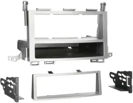Metra 99-8225G Single-DIN dash kit for select 2009-2015 Venza