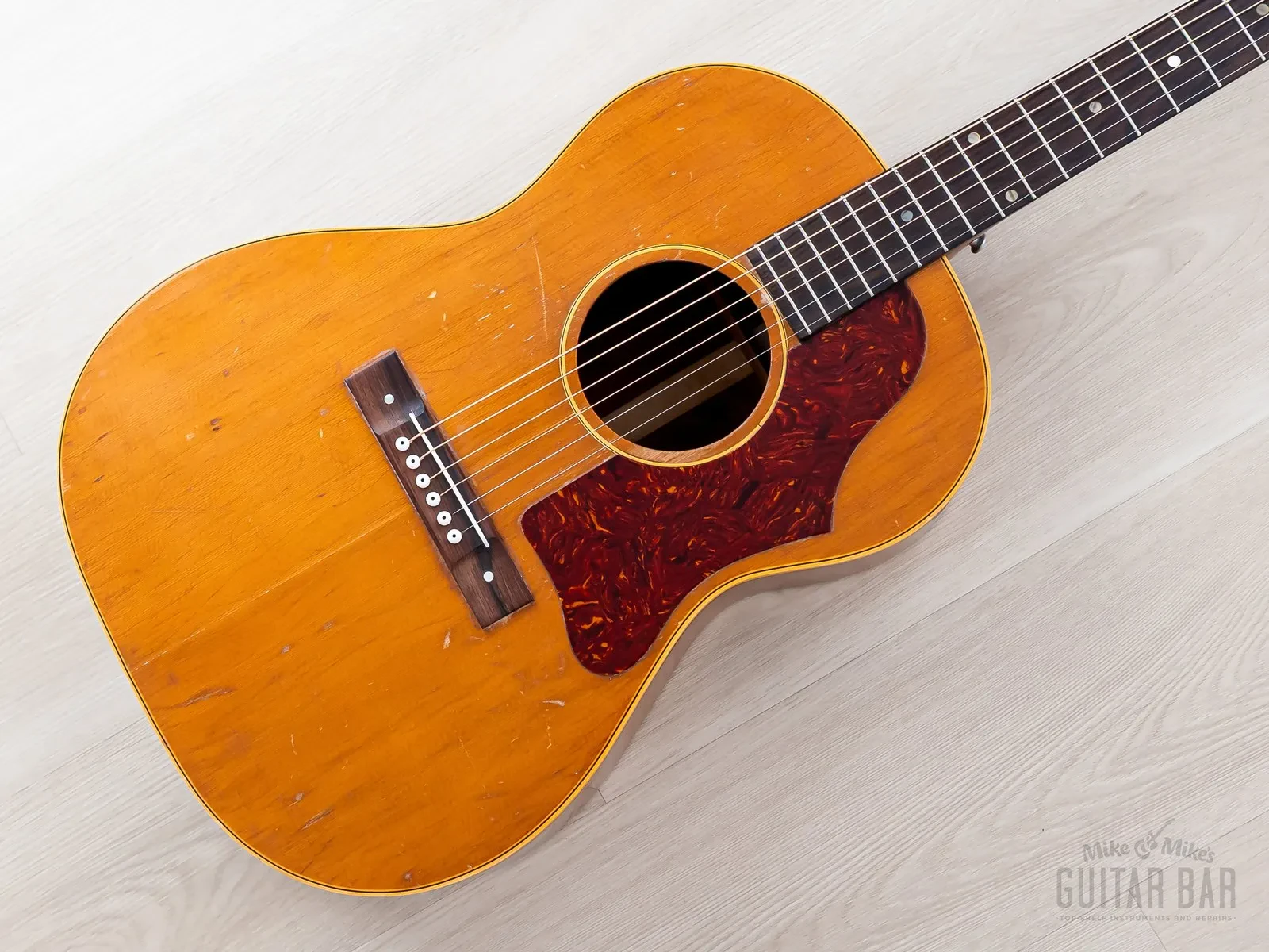 1957 Gibson LG-3 Vintage Acoustic Guitar X-Braced Natural w/ Case, LG-2