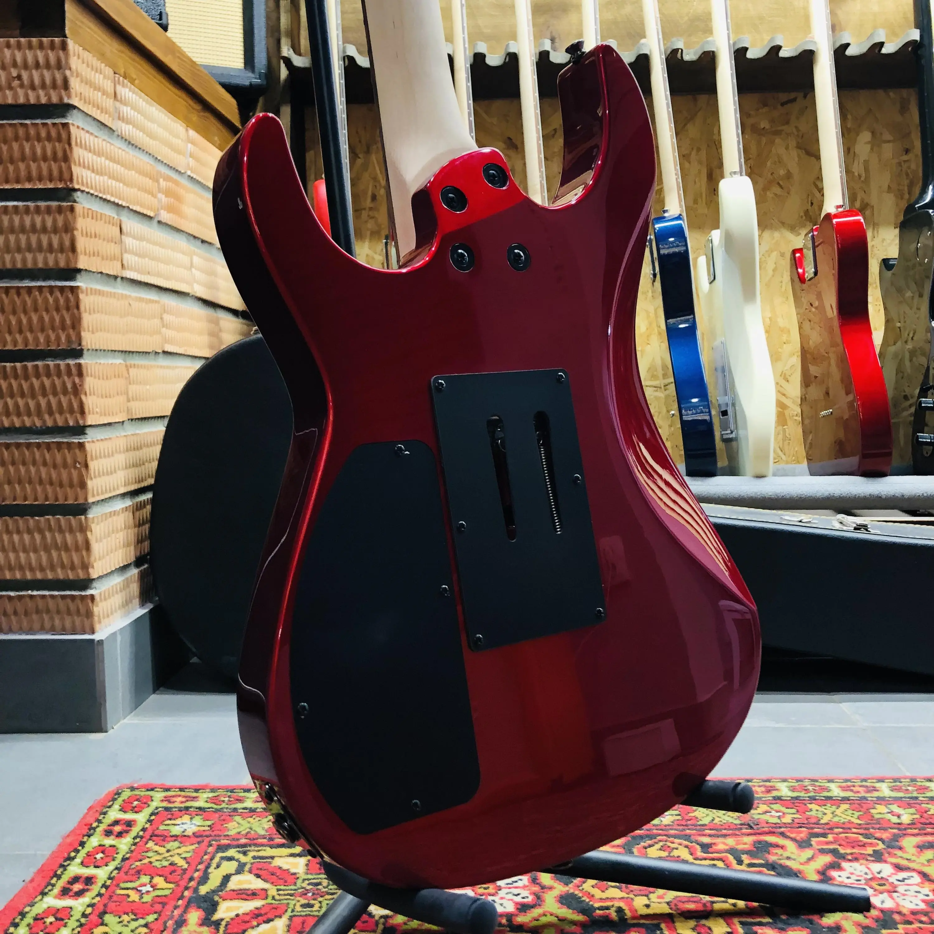 Изображение №11