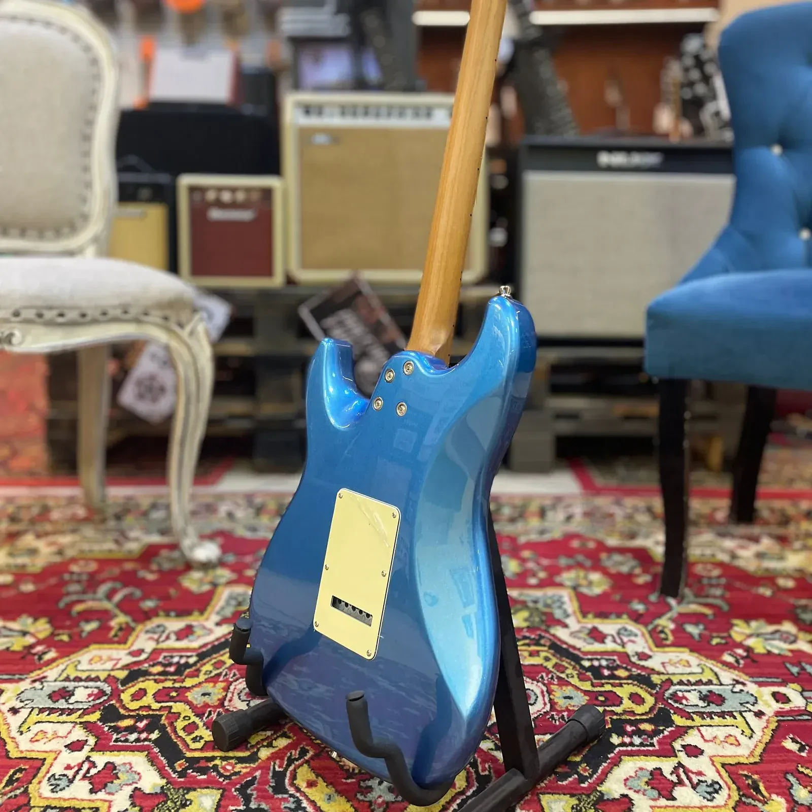 Изображение №10