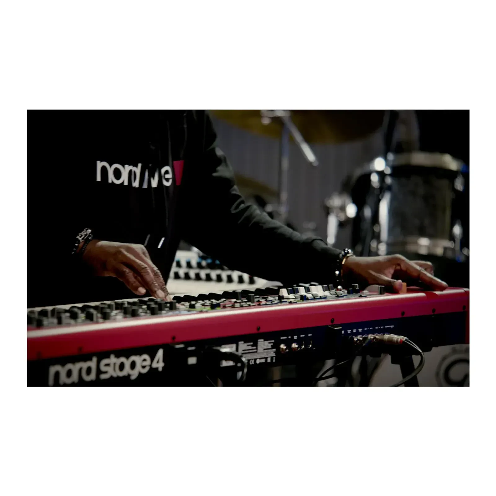 Изображение №9