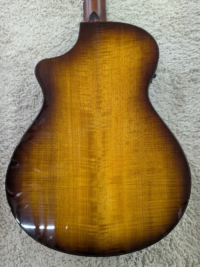 Изображение №6