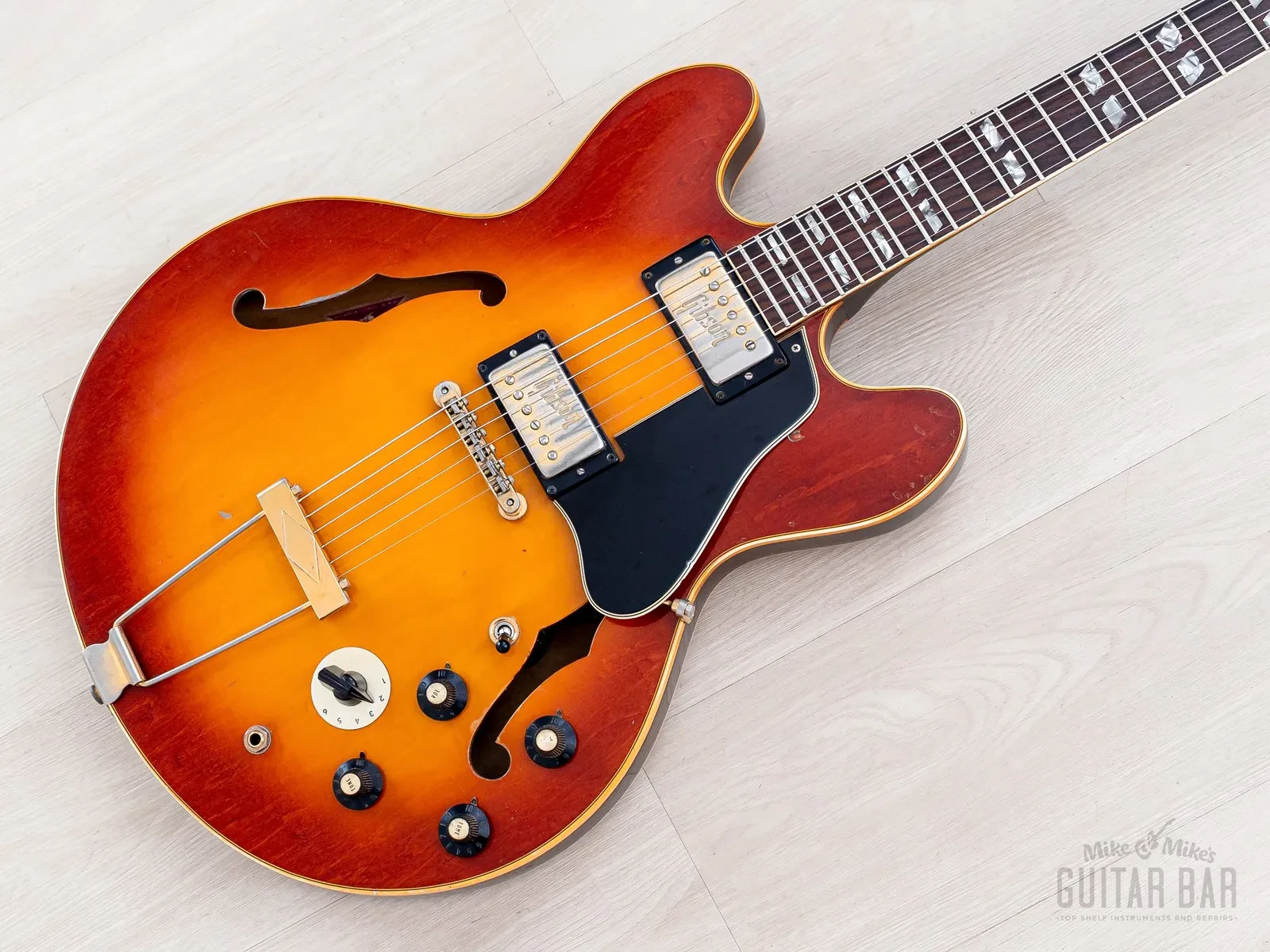 1972 Gibson ES-345 TD Vintage Semi-Hollow Guitar w/ Embossed T Tops, Case