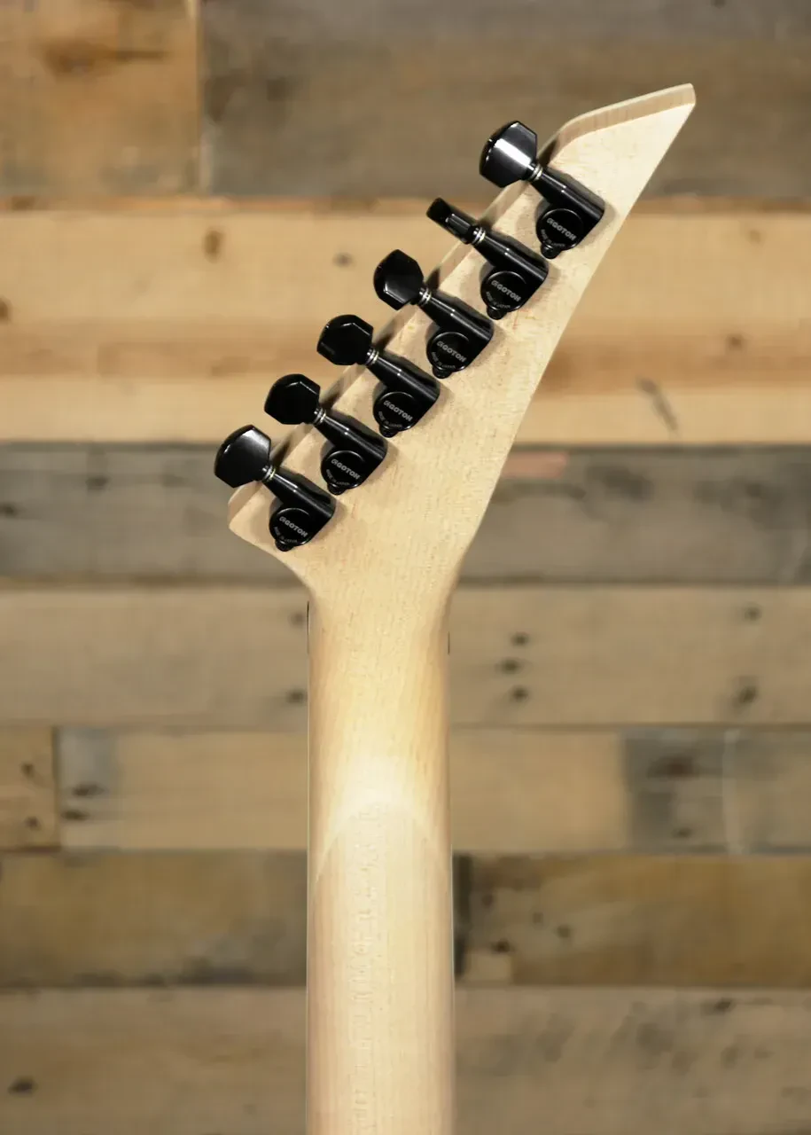 Изображение №7