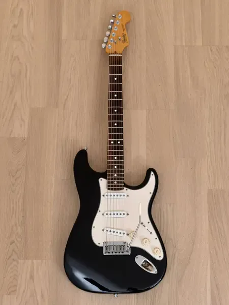 Электрогитара Fender American Standard Stratocaster Black w/case USA 1990
