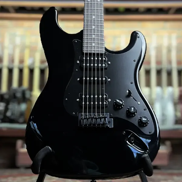 Электрогитара J&D Guitars ST-S Stratocaster HSH Black