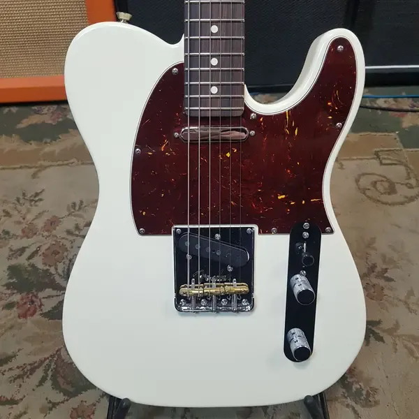 Электрогитара Fender American Professional II Telecaster SS Olympic White Case USA 2022