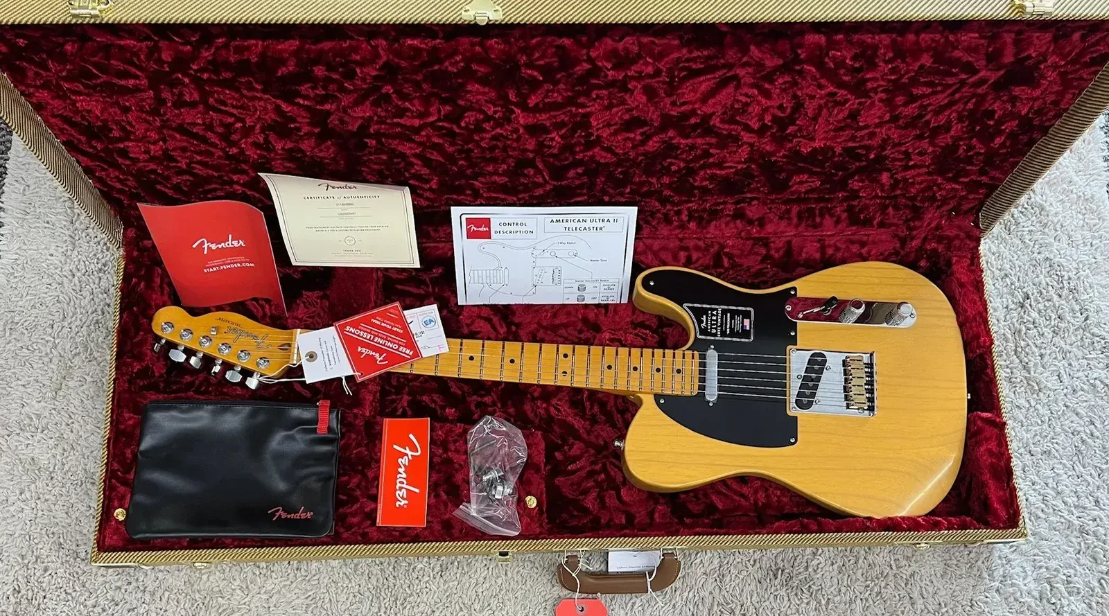 Электрогитара Fender American Ultra Luxe '50s Telecaster, кленовая накладка, цвет буттерскотч блонд
