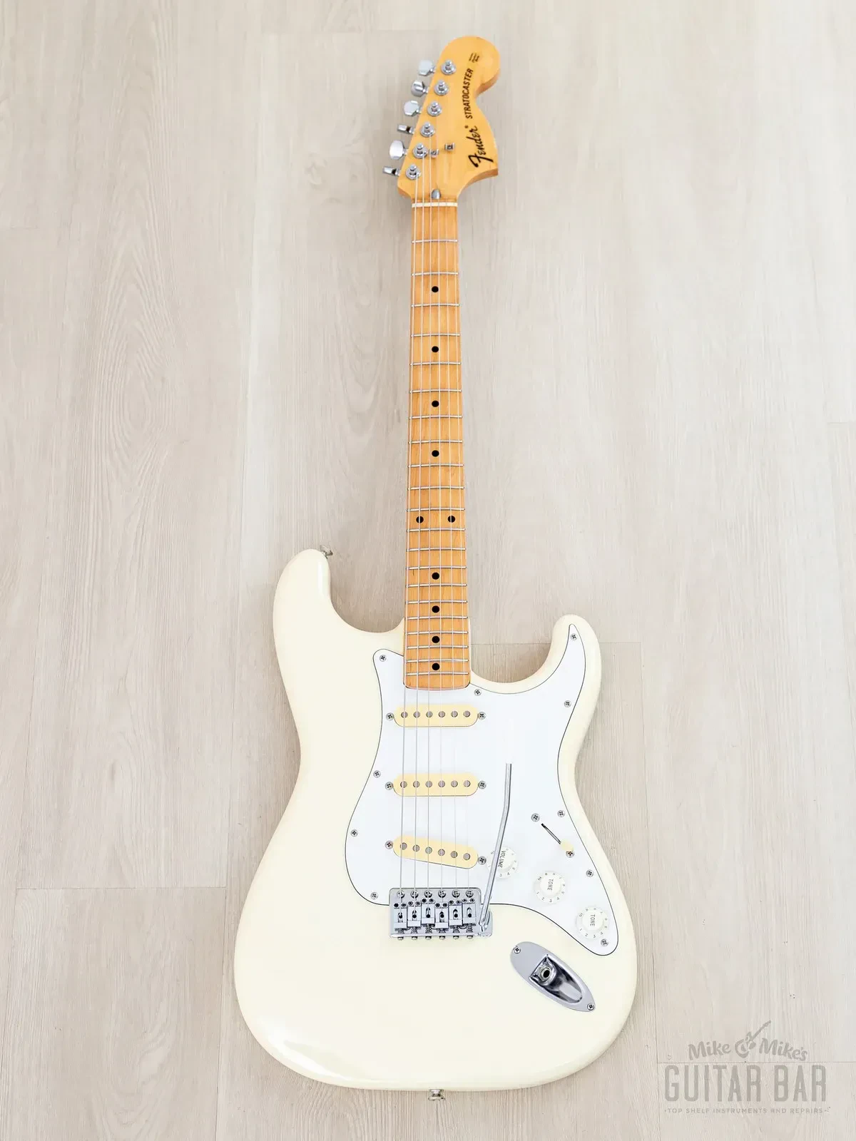 Электрогитара Fender Stratocaster 1972 Vintage Reissue ST72-500 SSS Olympic White w/case Japan 1991
