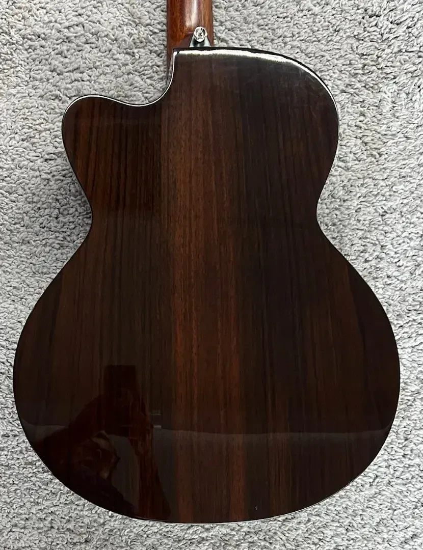 Изображение №6