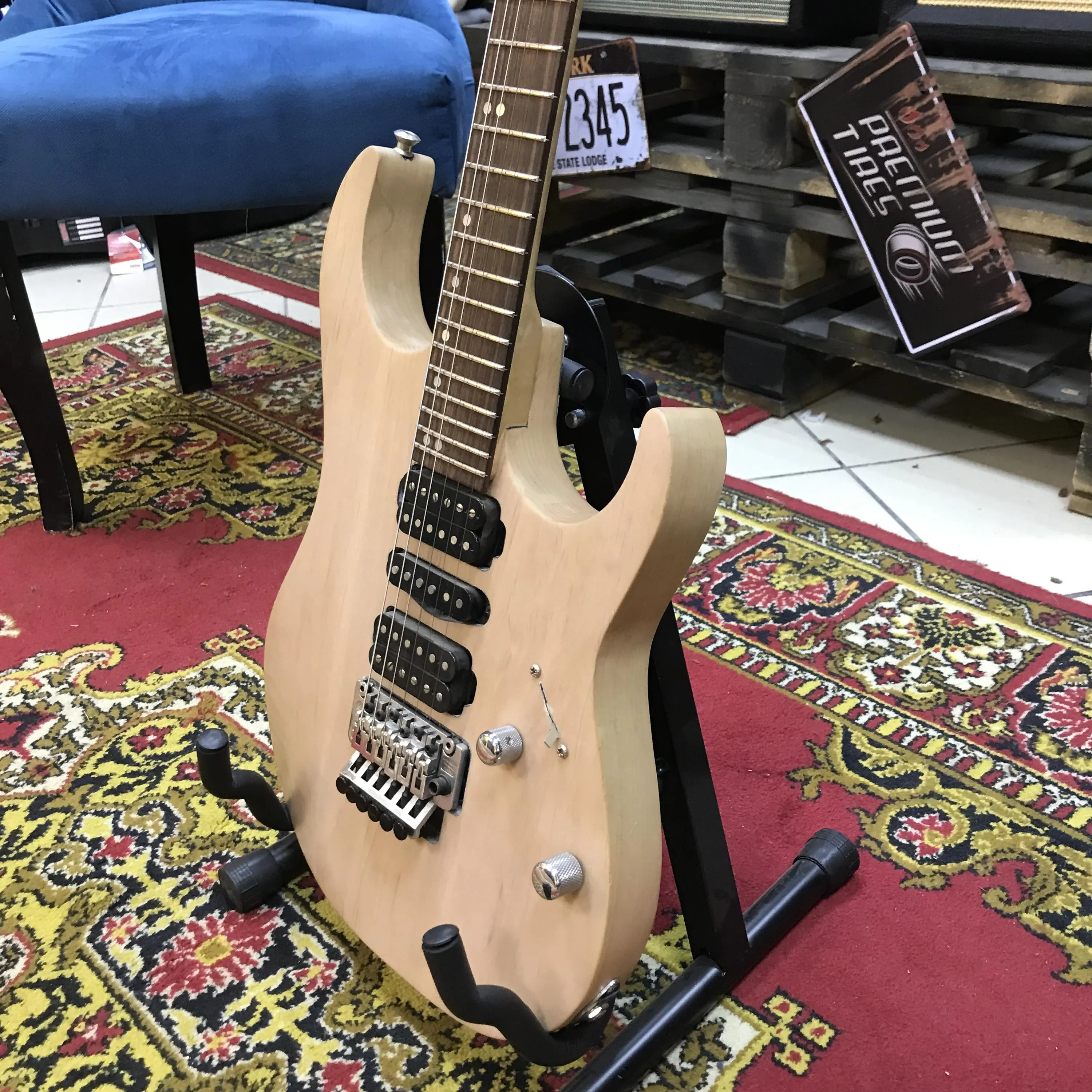 Изображение №4