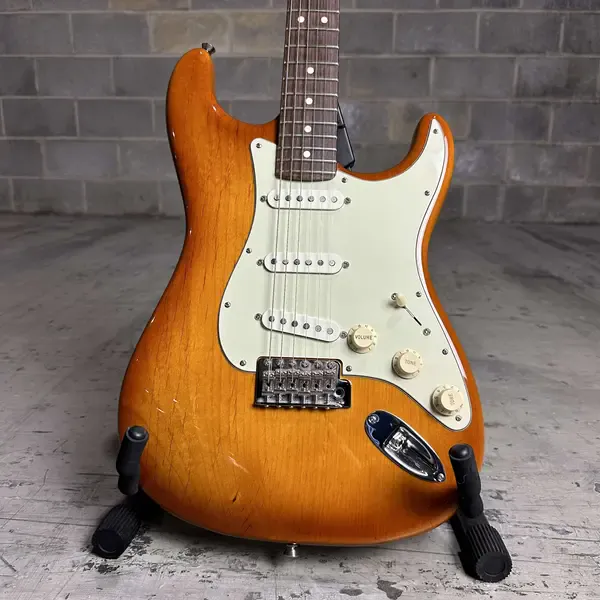 Электрогитара Fender American Performer Stratocaster  Honeyburst 2020 w\ Case