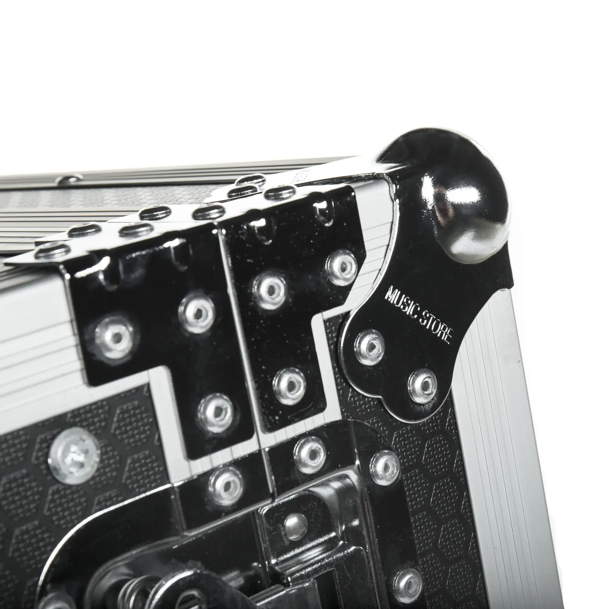 Изображение №6