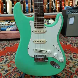 Электрогитара Fender American Deluxe Stratocaster H-S-S Surf Green USA 2010's w/case