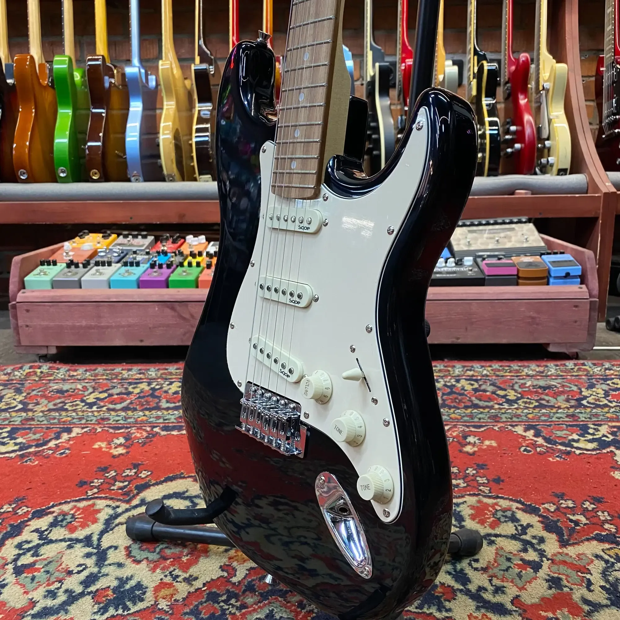 Изображение №6