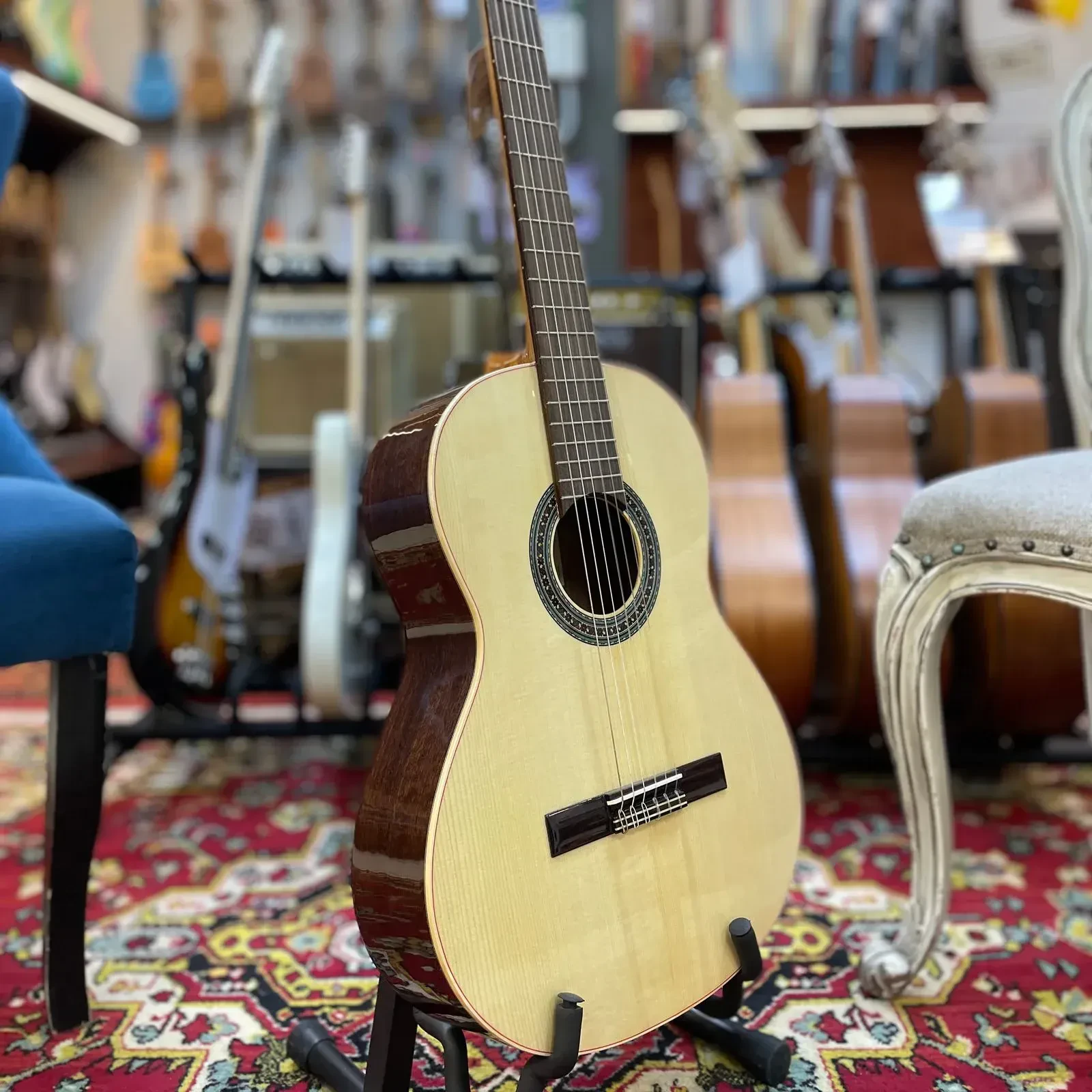 Изображение №7