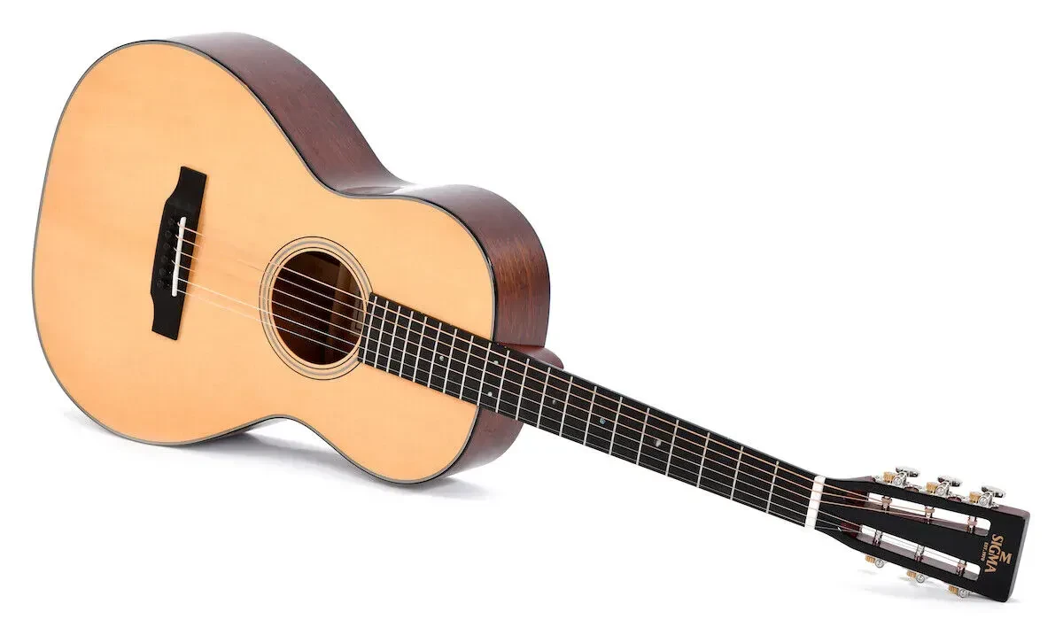 Акустическая гитара Sigma Guitars S00M-18S цельномассивная, размер 00