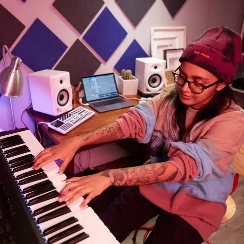 Изображение №7