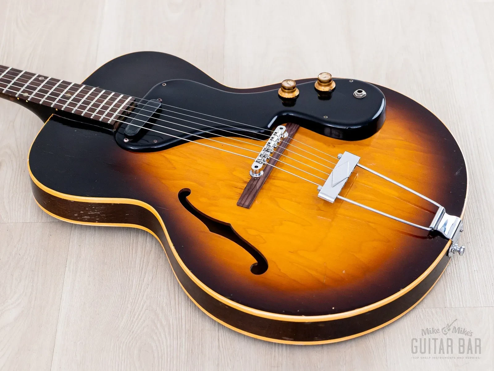 1965 Gibson ES-120T Vintage Thinline Hollowbody Guitar Sunburst w/ Case