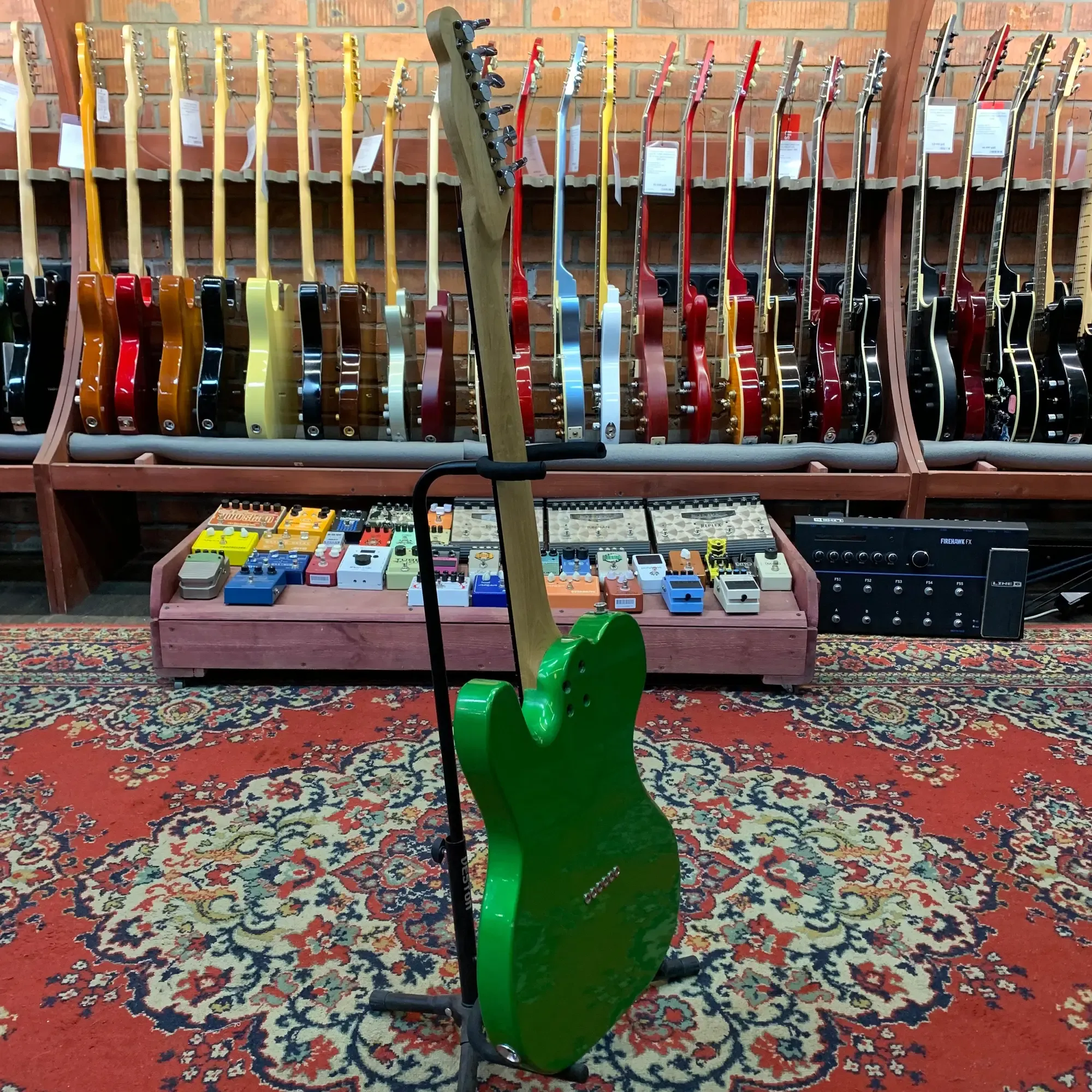 Изображение №10