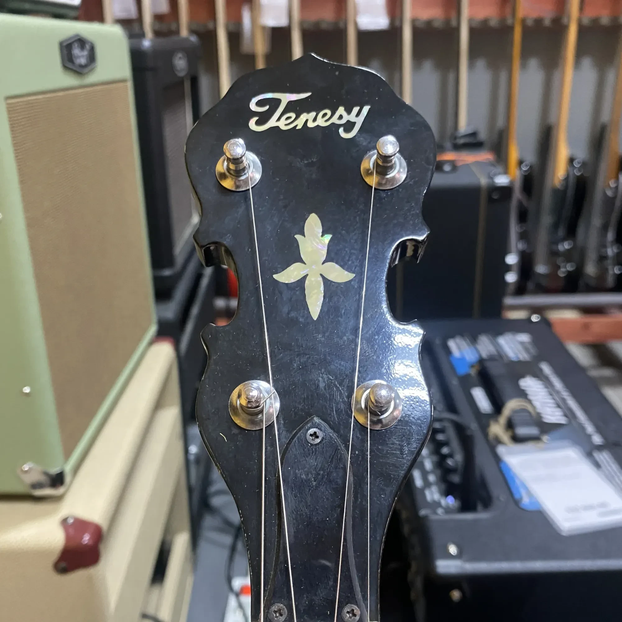 Изображение №7