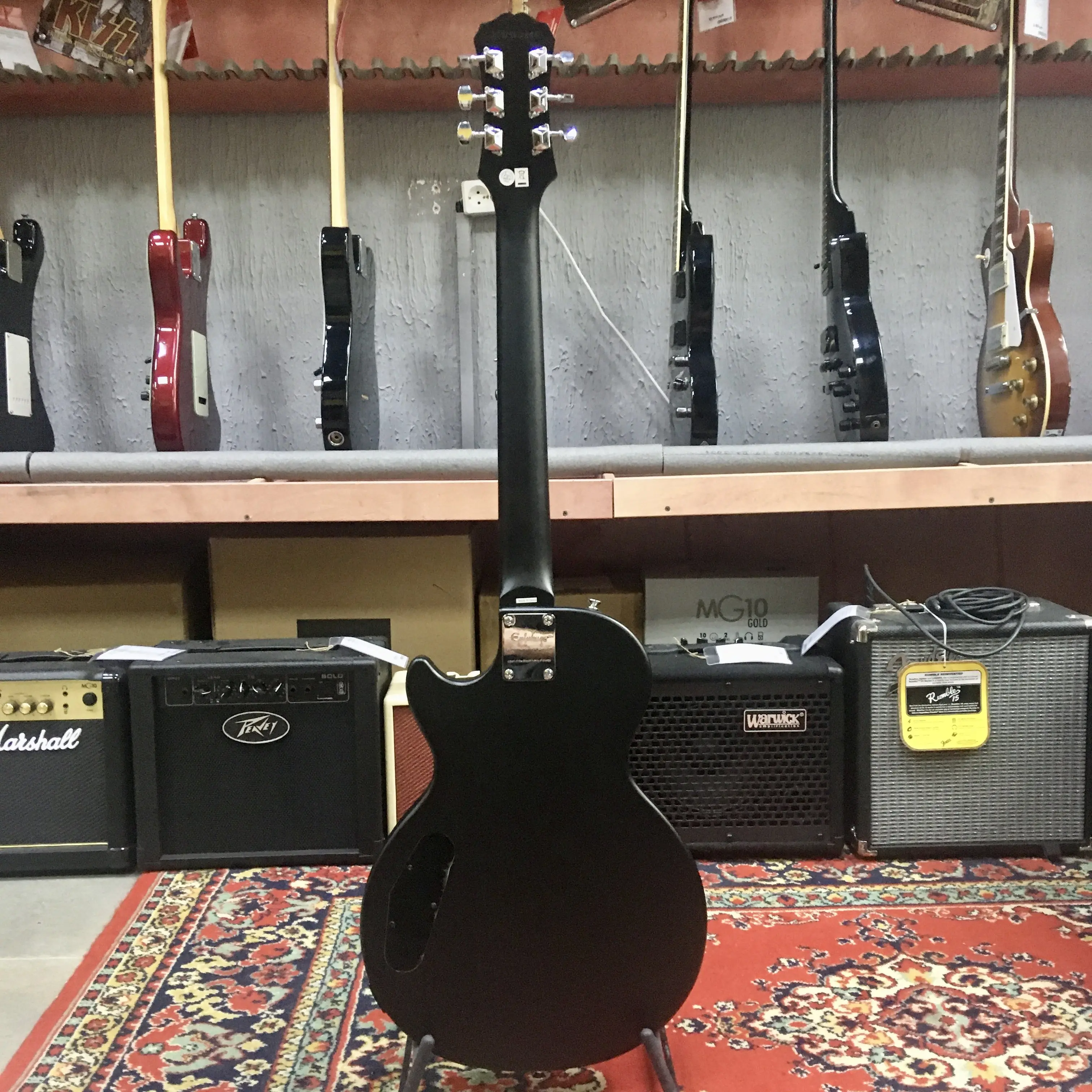 Изображение №6