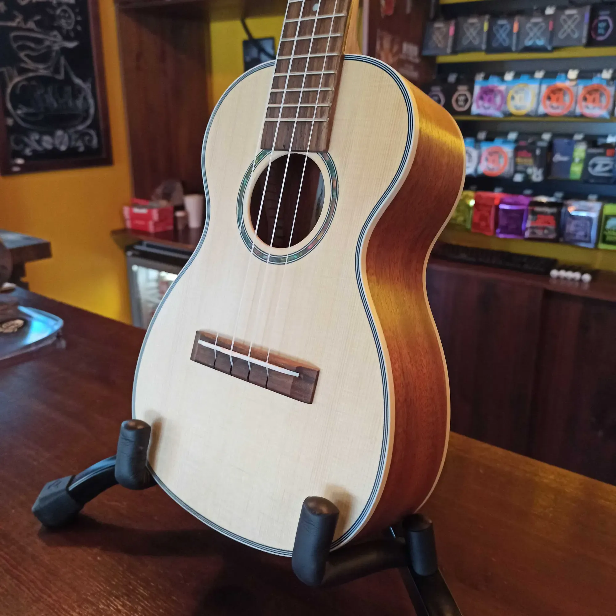 Изображение №7